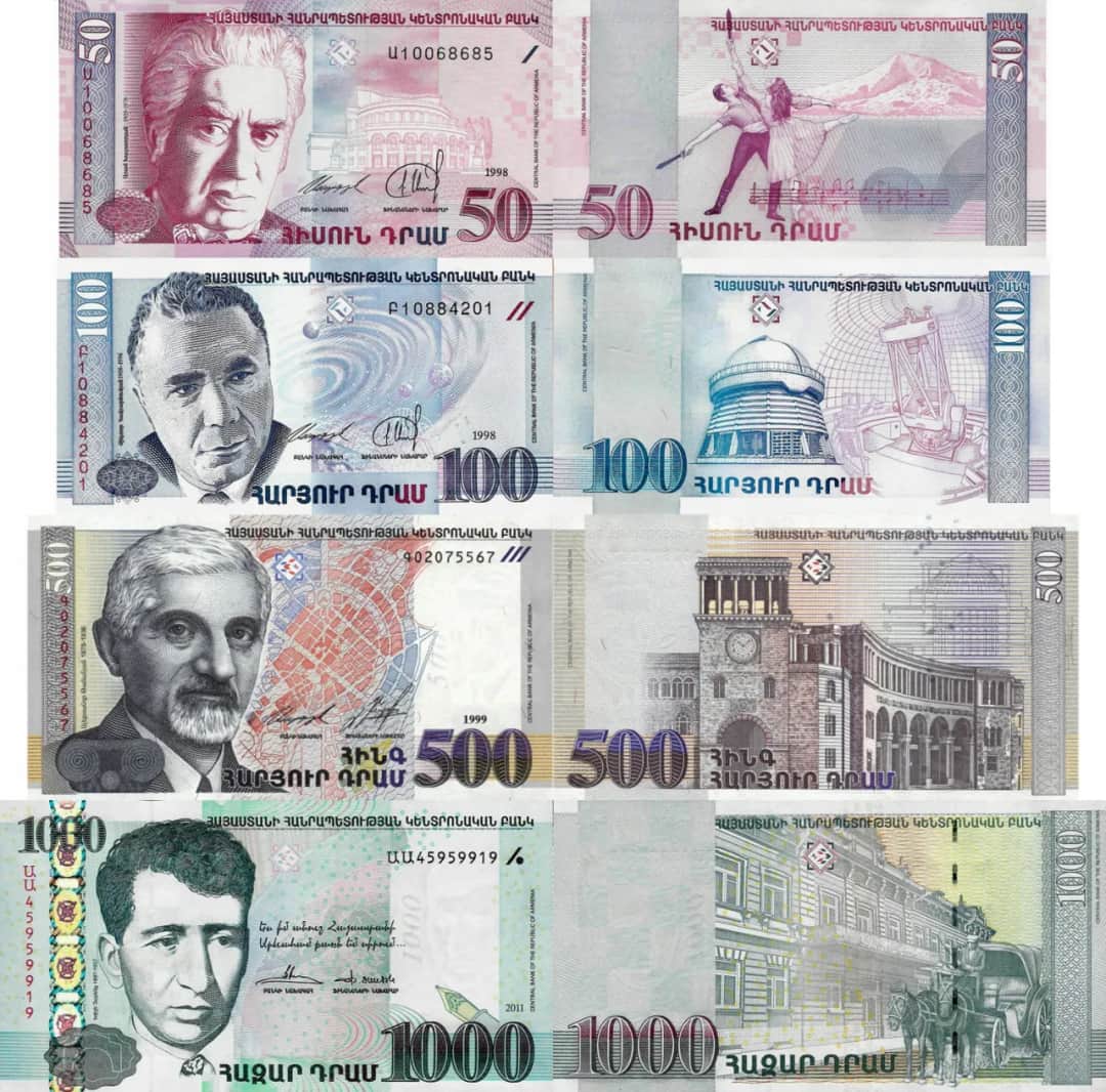 Jaką walutą płaci się w Armenii - dramy, euro czy dolary? Poradnik