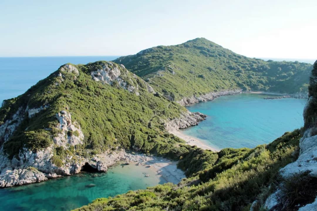 Porto Timoni Korfu: Mapa i Szczegółowy Plan Dojścia do Plaży