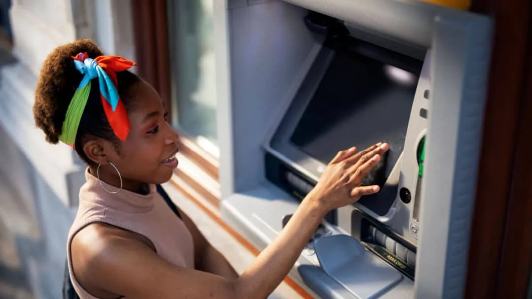 Bankomaty Revolut: Wygoda na wyciągnięcie ręki