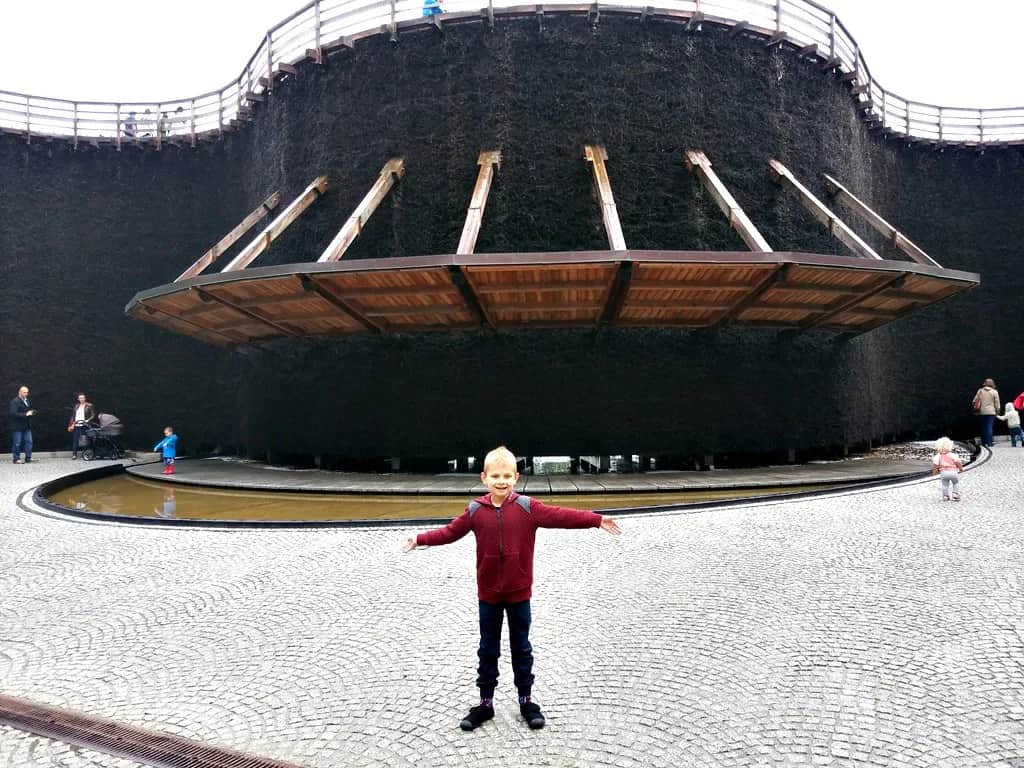 Tężnia solankowa Wieliczka: Czy warto odwiedzić i jakie są opinie?