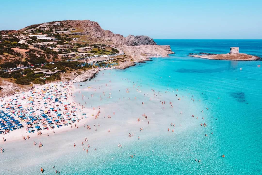 La Pelosa: Rajska plaża Sardynii - Wszystko, co musisz wiedzieć